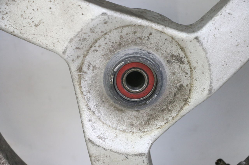 photo de LLANTA DELANTERA Y NEUMÁTICO PEUGEOT VIVACITY NEW 2T 50 (2008 - 2017) - Otra vista del artículo