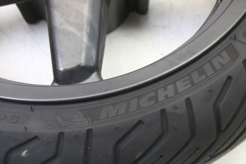 photo de LLANTA DELANTERA Y NEUMÁTICO YAMAHA X-MAX XMAX 125 (2010 - 2013) - Otra vista del artículo