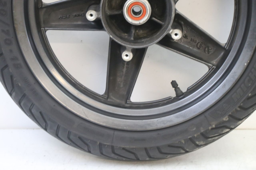 photo de LLANTA DELANTERA Y NEUMÁTICO YAMAHA X-MAX XMAX 125 (2010 - 2013) - Recambio usado revisado