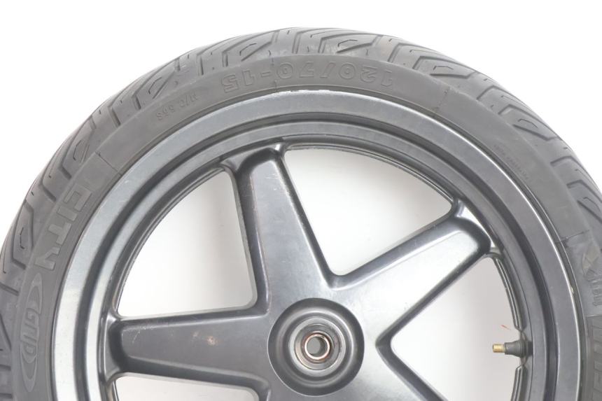 photo de LLANTA DELANTERA Y NEUMÁTICO YAMAHA X-MAX XMAX 125 (2010 - 2013) - Detalle de la pieza