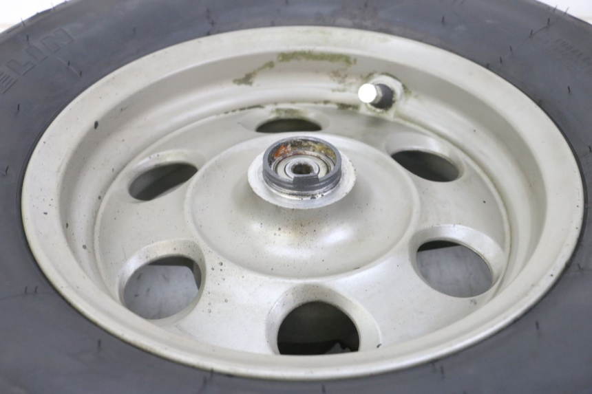 photo de LLANTA DELANTERA Y NEUMÁTICO YAMAHA BW'S NG NEXT GENERATION 50 (1996 - 2003) - Vista general del producto