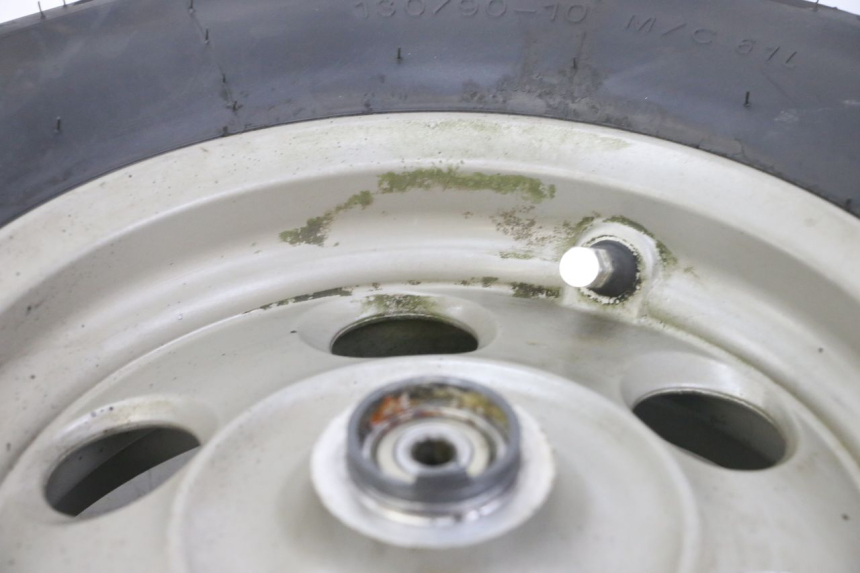 photo de LLANTA DELANTERA Y NEUMÁTICO YAMAHA BW'S NG NEXT GENERATION 50 (1996 - 2003) - Estado de la superficie y material