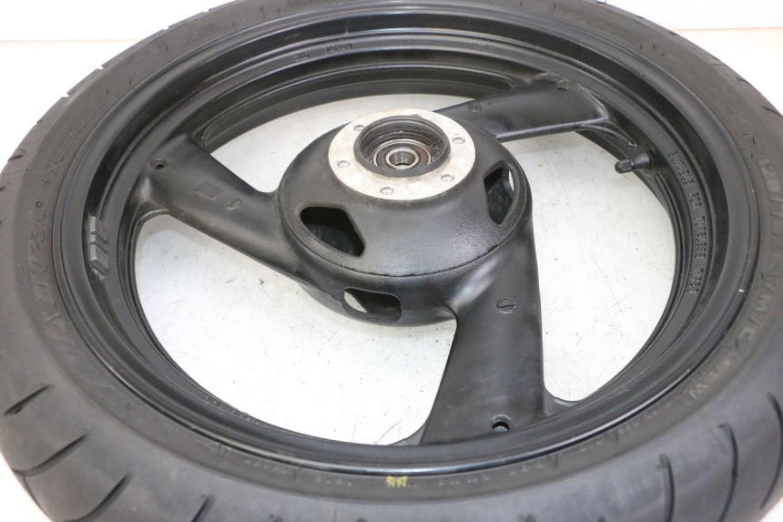 photo de LLANTA DELANTERA Y NEUMÁTICO YAMAHA FZS FAZER 600 (2001 - 2003) - Zoom estado de uso