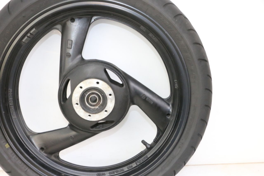 photo de LLANTA DELANTERA Y NEUMÁTICO YAMAHA FZS FAZER 600 (2001 - 2003) - Recambio usado revisado