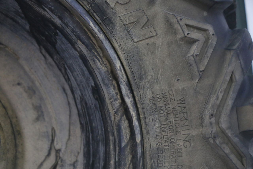 photo de LLANTA DELANTERA Y NEUMÁTICO YAMAHA YFM GRIZZLY 550 (2008 - 2015) - Foto de producto adicional