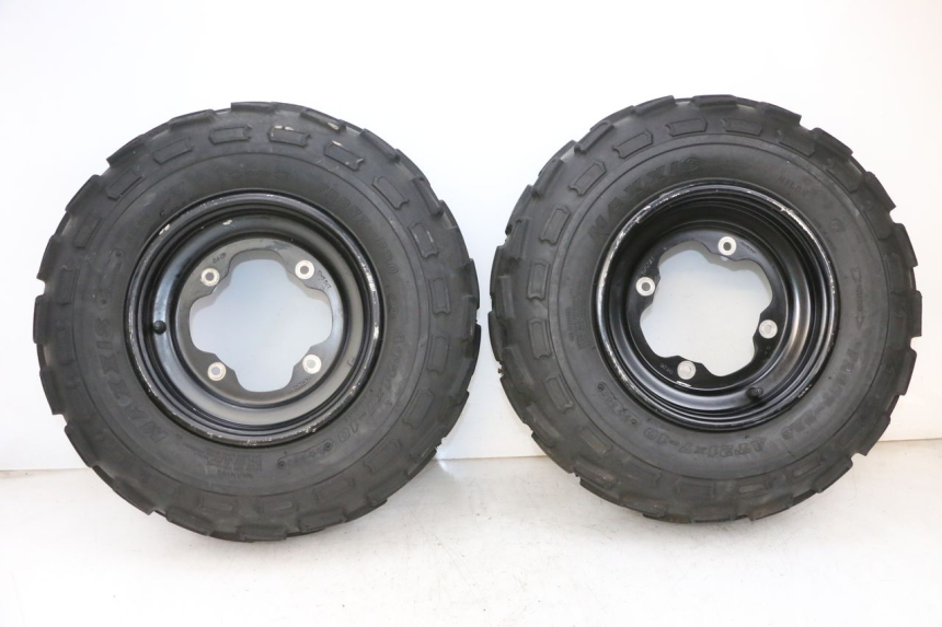 photo de LLANTA DELANTERA Y NEUMÁTICO YAMAHA YFM R RAPTOR 250 (2008 - 2014) - Vista principal