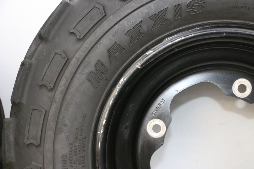 photo de LLANTA DELANTERA Y NEUMÁTICO YAMAHA YFM R RAPTOR 250 (2008 - 2014) - Características distintivas
