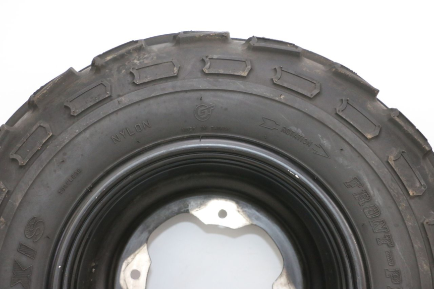 photo de LLANTA DELANTERA Y NEUMÁTICO YAMAHA YFM R RAPTOR 250 (2008 - 2014) - Estado de la superficie y material