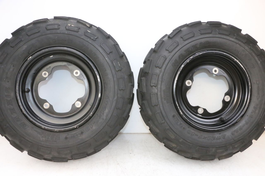 photo de LLANTA DELANTERA Y NEUMÁTICO YAMAHA YFM R RAPTOR 250 (2008 - 2014) - Recambio usado revisado