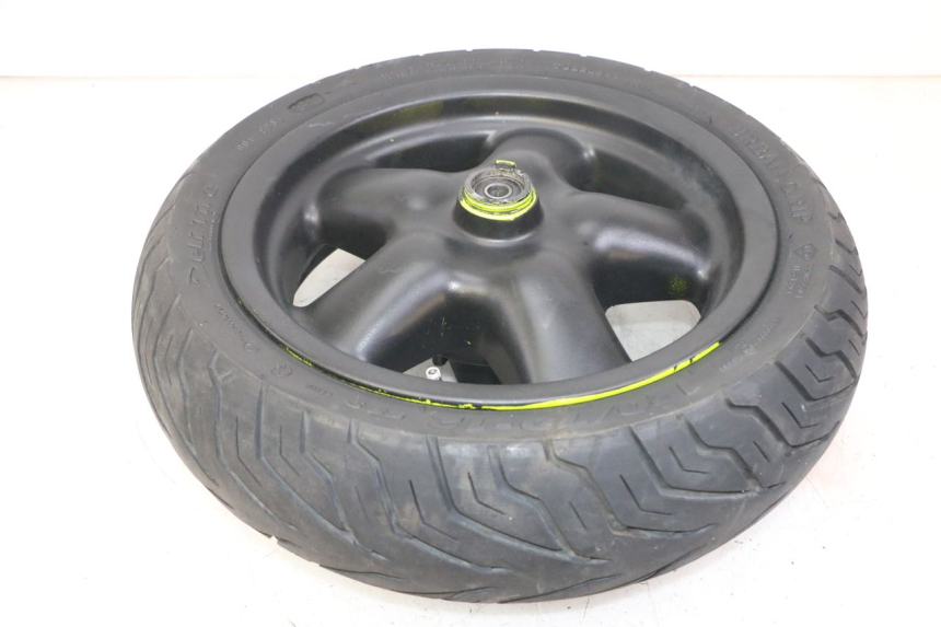 photo de LLANTA DELANTERA Y NEUMÁTICO YAMAHA YP MAJESTY 125 (2002 - 2006) - Detalles de los puntos de fijación