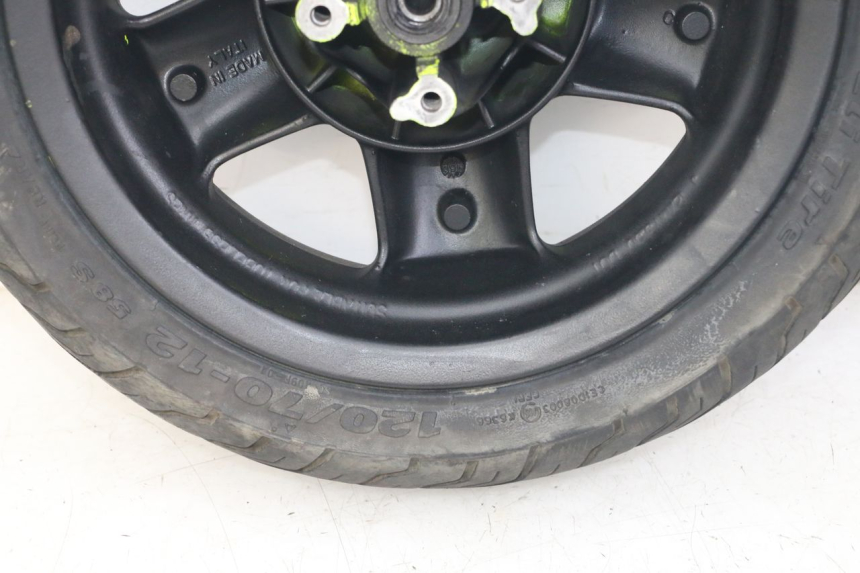 photo de LLANTA DELANTERA Y NEUMÁTICO YAMAHA YP MAJESTY 125 (2002 - 2006) - Marcados y referencias originales