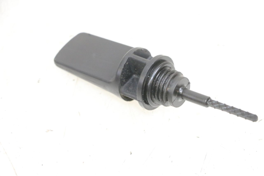 photo de NIVEL ACEITE MOTOR KYMCO LIKE 125 (2009 - 2016) - Detalle de la pieza