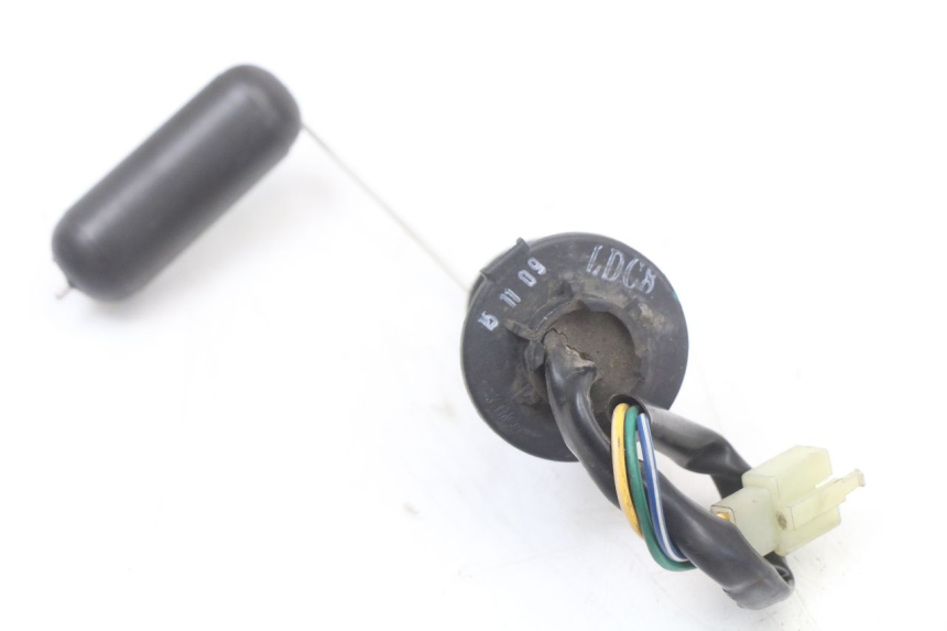 photo de DEPOSITO NIVEL KYMCO AGILITY CARRY 50 (2011 - 2020) - Primer plano técnico