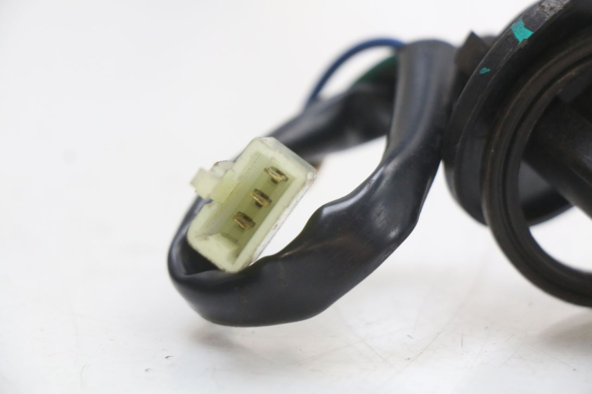 photo de DEPOSITO NIVEL KYMCO AGILITY CARRY 50 (2011 - 2020) - Detalles de los puntos de fijación