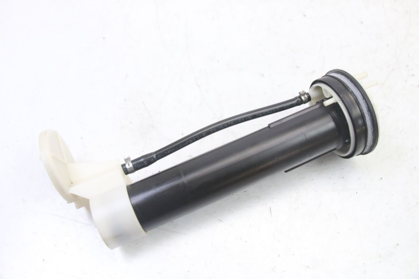 photo de INDICADOR DE NIVEL DE COMBUSTIBLE APRILIA ATLANTIC 125 (2003 - 2009) - Zoom estado de uso