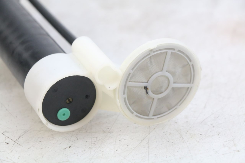 photo de INDICADOR DE NIVEL DE COMBUSTIBLE APRILIA ATLANTIC 125 (2003 - 2009) - Zoom estado de uso