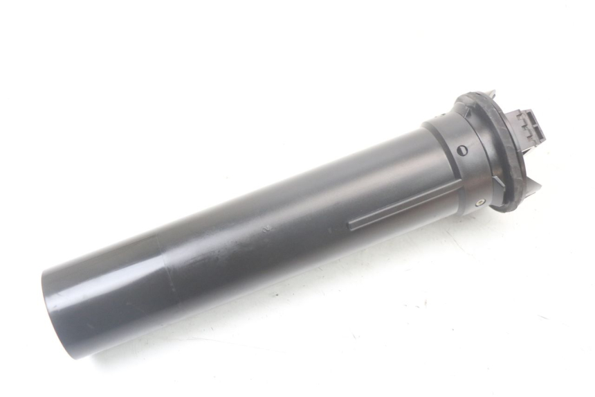 photo de DEPOSITO NIVEL PIAGGIO BEVERLY 125 (1998 - 2005) - Otra perspectiva