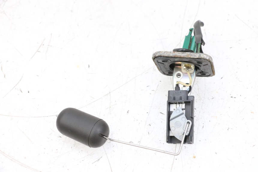 photo de DEPOSITO NIVEL MBK BOOSTER SPIRIT NAKED 50 (2004 - 2017) - Vista general del producto