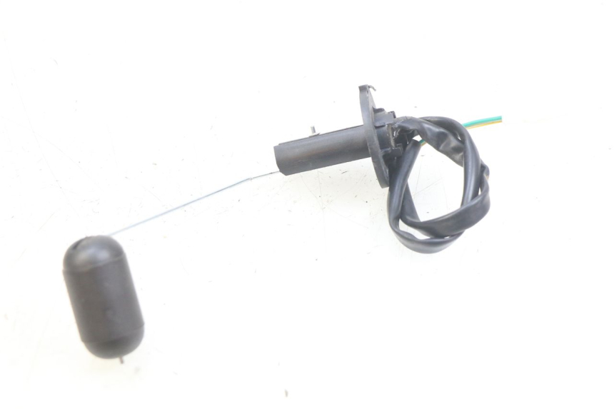 photo de INDICADOR DE NIVEL DE COMBUSTIBLE ORCAL CAVARO 4T 50 (2019 - 2023) - Zoom estado de uso