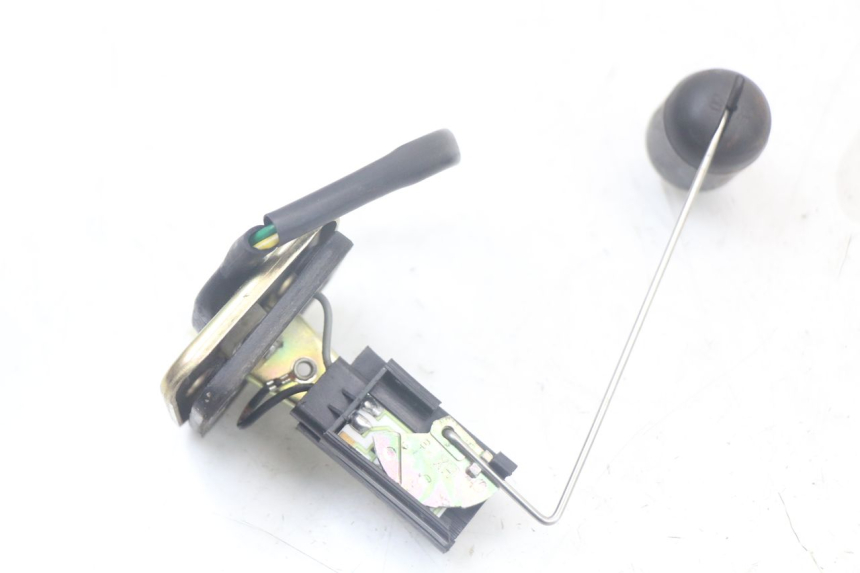 photo de INDICADOR DE NIVEL DE COMBUSTIBLE SYM CROX 4T 50 (2016 - 2023) - Zoom estado de uso