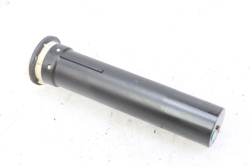 photo de DEPOSITO NIVEL PEUGEOT ELYSTAR 125 (2002 - 2007) - Detalle de la pieza