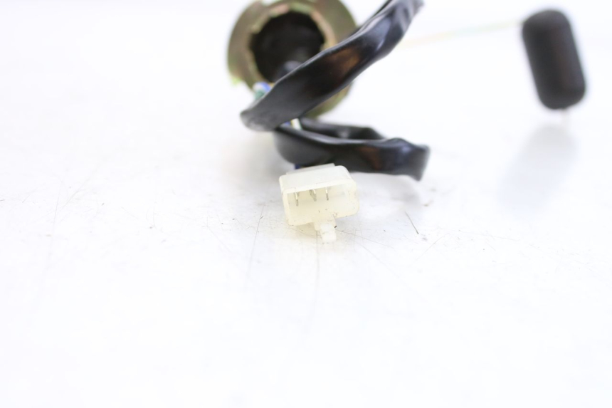 photo de INDICADOR DE NIVEL DE COMBUSTIBLE JM MOTORS EVOLIS 4T 50 (2018 - 2022) - Primer plano técnico