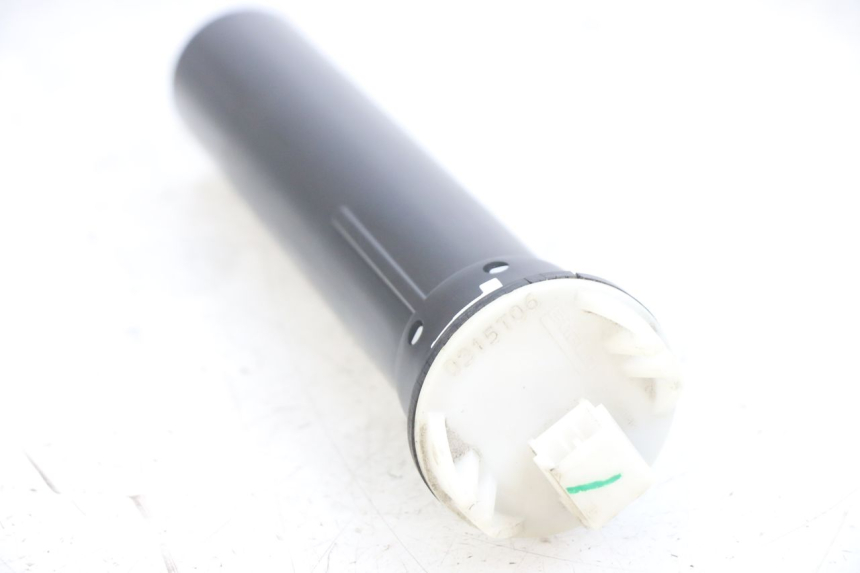 photo de INDICADOR DE NIVEL DE COMBUSTIBLE. PIAGGIO FLY 125 (2005 - 2012) - Detalle de la pieza