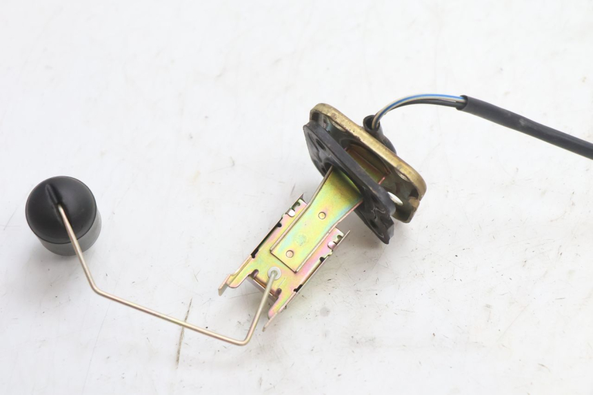 photo de INDICADOR DE NIVEL DE COMBUSTIBLE. TNT MOTOR GRIDO 2T 50 (2010 - 2019) - Otra perspectiva