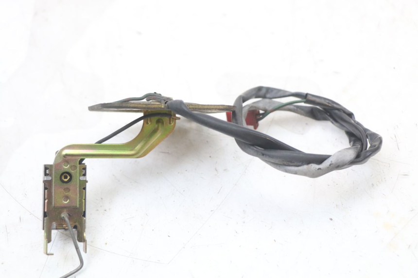 photo de DEPOSITO NIVEL HONDA CBR F 1000 (1993 - 1996) - Zoom estado de uso