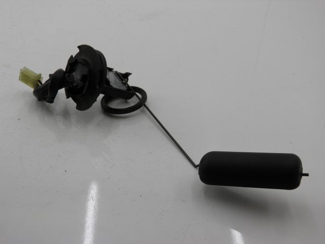 photo de DEPOSITO NIVEL HONDA SH 125 (2001 - 2003) - Vista principal