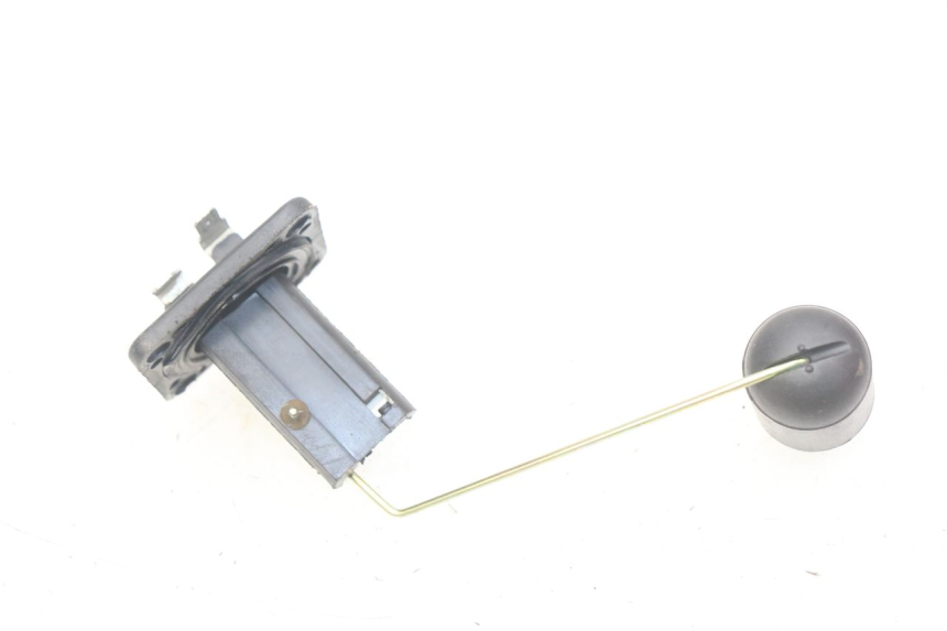 photo de INDICADOR DE NIVEL DE COMBUSTIBLE KEEWAY HURRICANE 50 (2006 - 2019) - Otra perspectiva