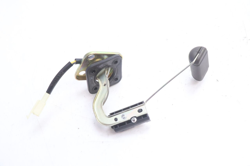 photo de INDICADOR DE NIVEL DE COMBUSTIBLE PEUGEOT KISBEE 2T 50 (2010 - 2017) - Zoom estado de uso