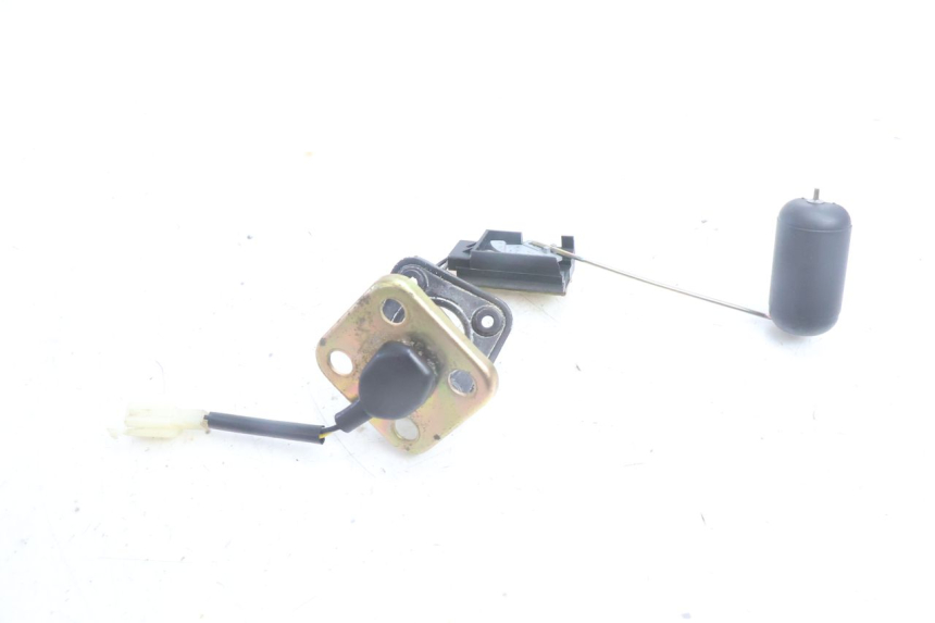 photo de INDICADOR DE NIVEL DE COMBUSTIBLE. PEUGEOT KISBEE 4T 50 (2010 - 2017) - Detalle de la pieza