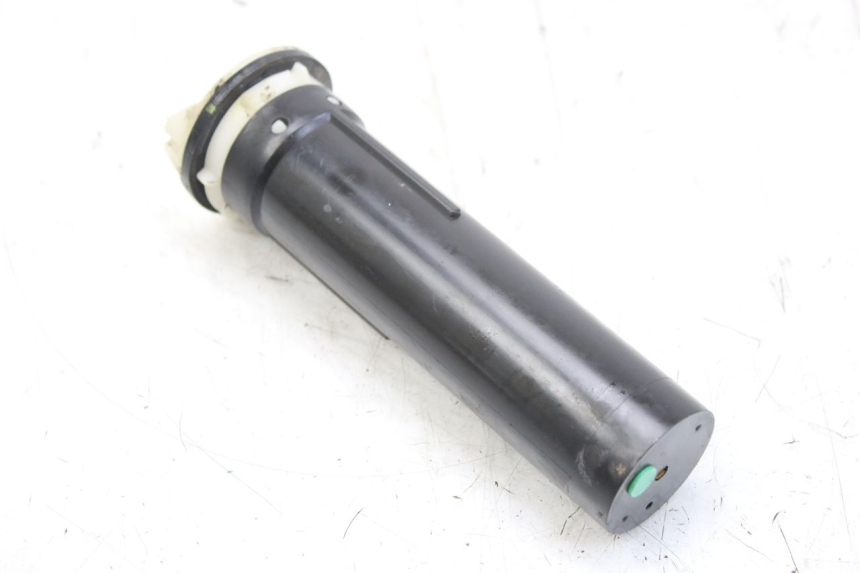 photo de INDICADOR DE NIVEL DE COMBUSTIBLE PIAGGIO LIBERTY 4T 50 (2004 - 2008) - Otra perspectiva