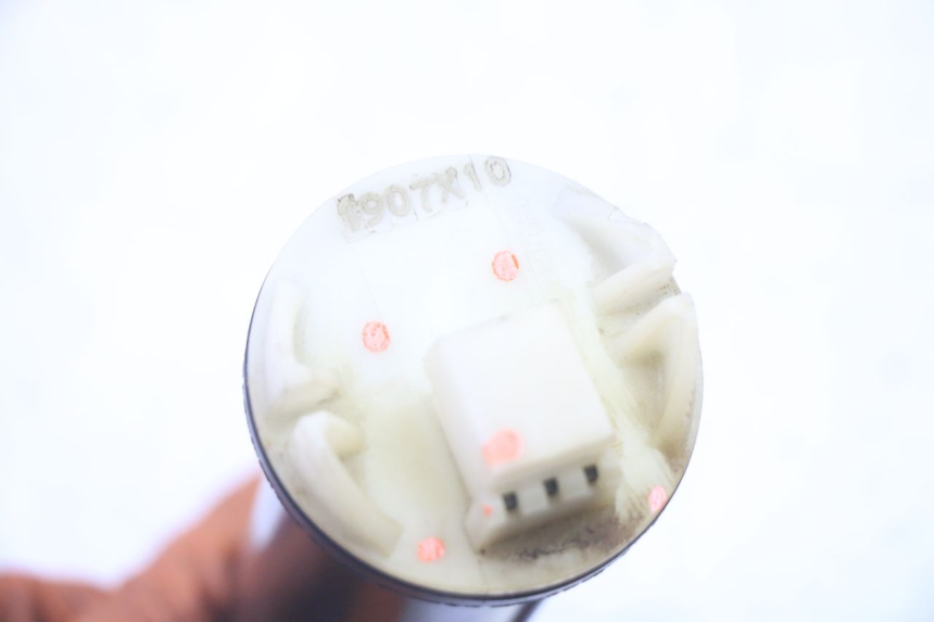 photo de DEPOSITO NIVEL PIAGGIO LIBERTY 4T 50 (2009 - 2015) - Primer plano técnico