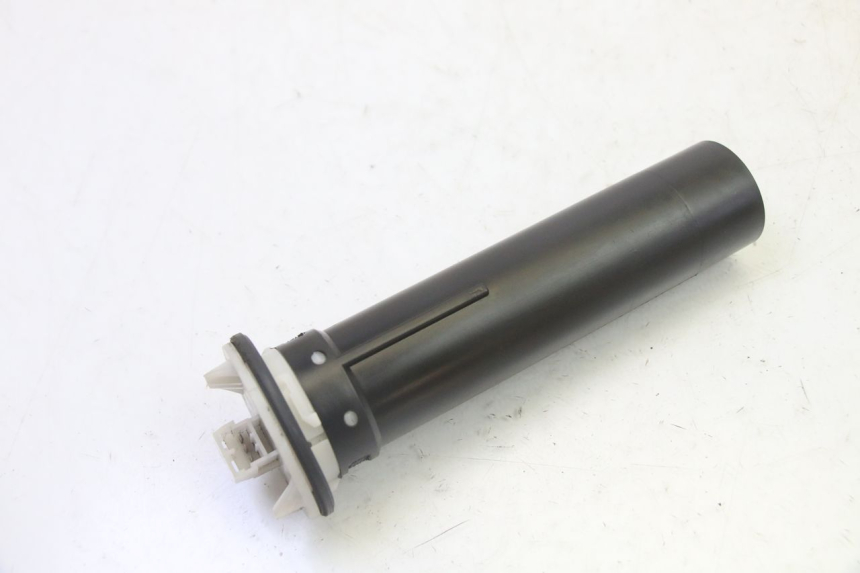 photo de DEPOSITO NIVEL PIAGGIO LXV 4T 50 (2009 - 2013) - Otra perspectiva