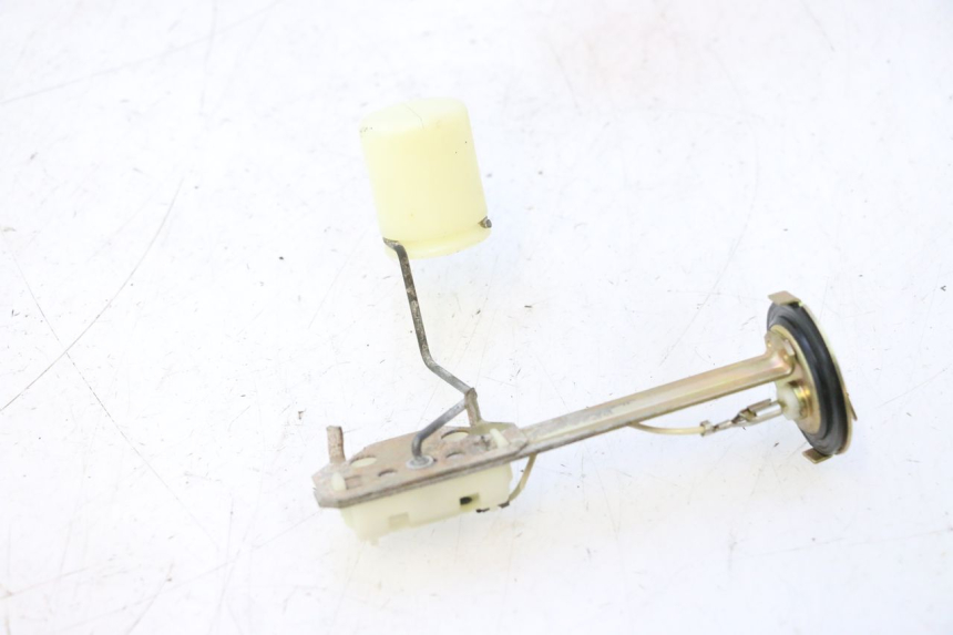 photo de DEPOSITO NIVEL MBK MACH G AC 50 (2002 - 2014) - Detalle de la pieza