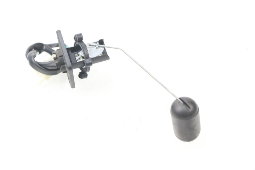 photo de DEPOSITO NIVEL JM MOTORS MILANO 50 (2014 - 2019) - Detalle de la pieza