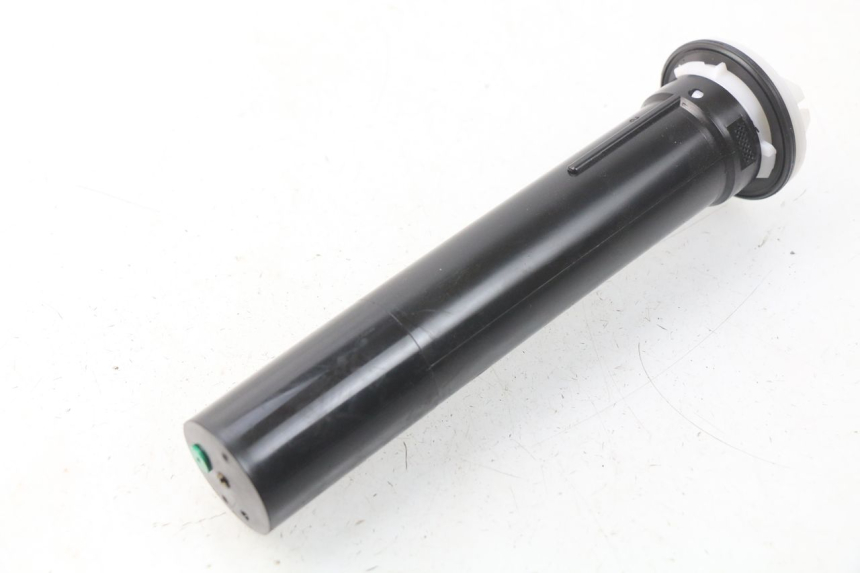 photo de DEPOSITO NIVEL PIAGGIO MP3 HPE 500 (2019 - 2022) - Detalle de la pieza