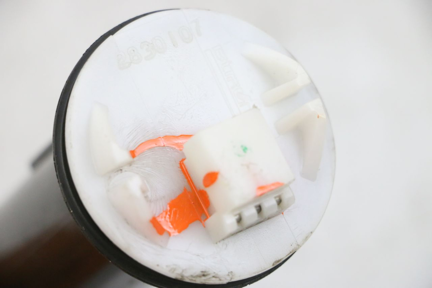 photo de DEPOSITO NIVEL PIAGGIO MP3 HPE 300 (2019 - 2026) - Primer plano técnico