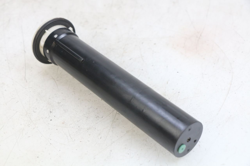 photo de INDICADOR DE NIVEL DE COMBUSTIBLE PIAGGIO MP3 LT 400 (2007 - 2012) - Otra perspectiva