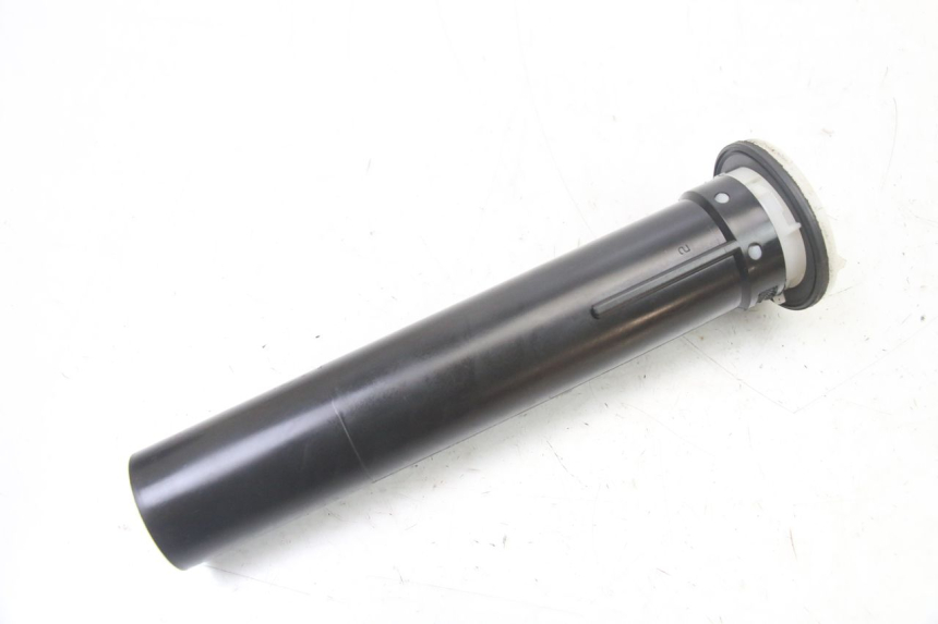 photo de INDICADOR DE NIVEL DE COMBUSTIBLE PIAGGIO MP3 LT 400 (2007 - 2012) - Otra perspectiva