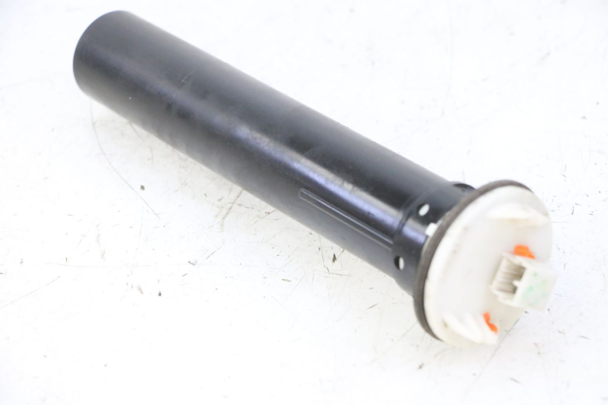 photo de INDICADOR DE NIVEL DE COMBUSTIBLE PIAGGIO MP3 RL 250 (2006 - 2010) - Vista principal