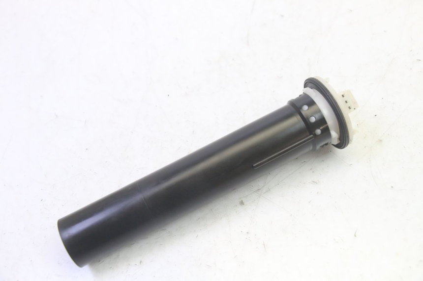 photo de INDICADOR DE NIVEL DE COMBUSTIBLE PIAGGIO MP3 RL 250 (2006 - 2010) - Otra perspectiva