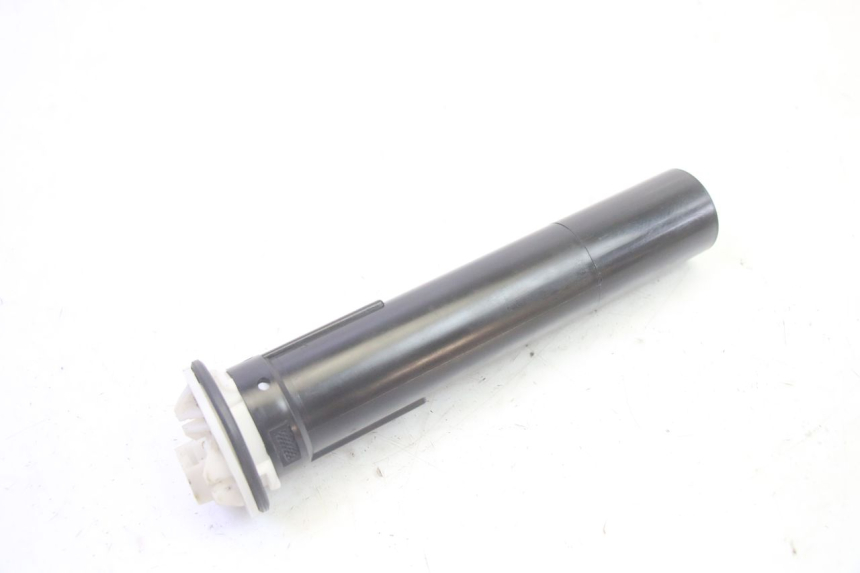 photo de DEPOSITO NIVEL PIAGGIO MP3 500 (2016 - 2018) - Primer plano técnico