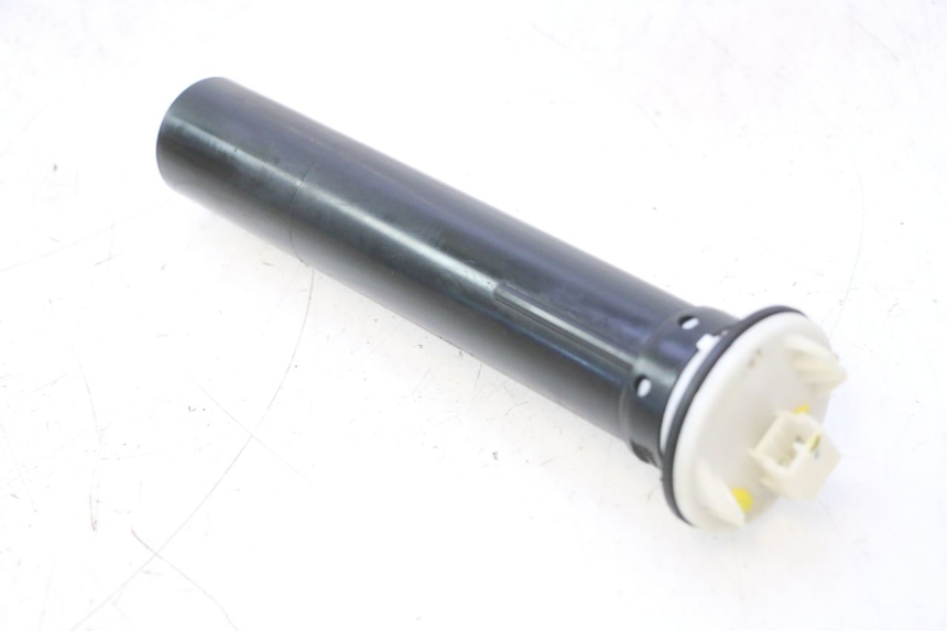 photo de DEPOSITO NIVEL PIAGGIO MP3 500 (2011 - 2015) - Vista principal