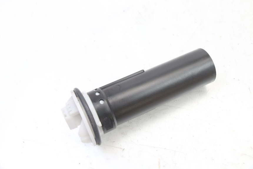 photo de DEPOSITO NIVEL PIAGGIO NRG POWER PUREJET 50 (2018 - 2021) - Zoom estado de uso