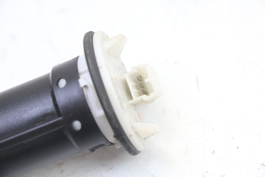 photo de DEPOSITO NIVEL PIAGGIO NRG POWER PUREJET 50 (2018 - 2021) - Detalle de la pieza