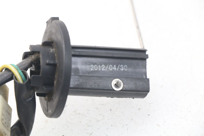 photo de INDICADOR DE NIVEL DE COMBUSTIBLE SYM ORBIT 2 4T 50 (2008 - 2017) - Otra perspectiva