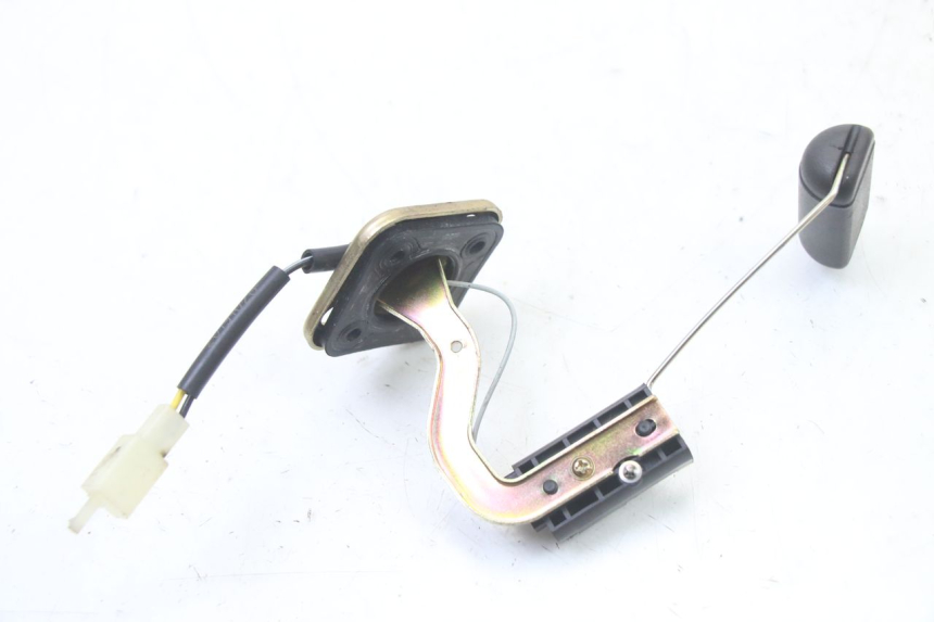 photo de DEPOSITO NIVEL PEUGEOT STREETZONE I 2T 50 (2018 - 2020) - Zoom estado de uso